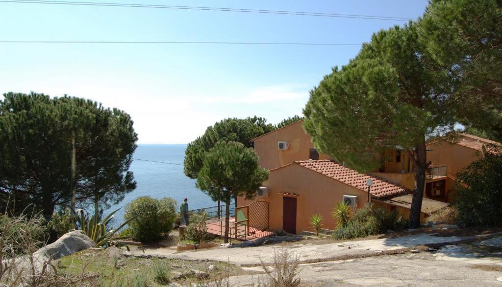 Residence La Calle Isola D'Elba 외부 사진